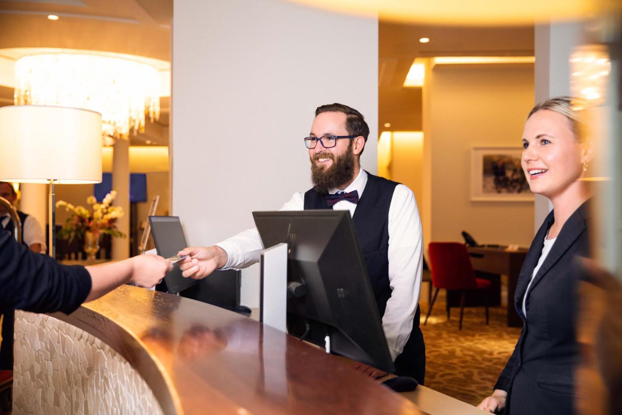 Upstalsboom Kuehlungsborn Hotel Ngoại thất bức ảnh