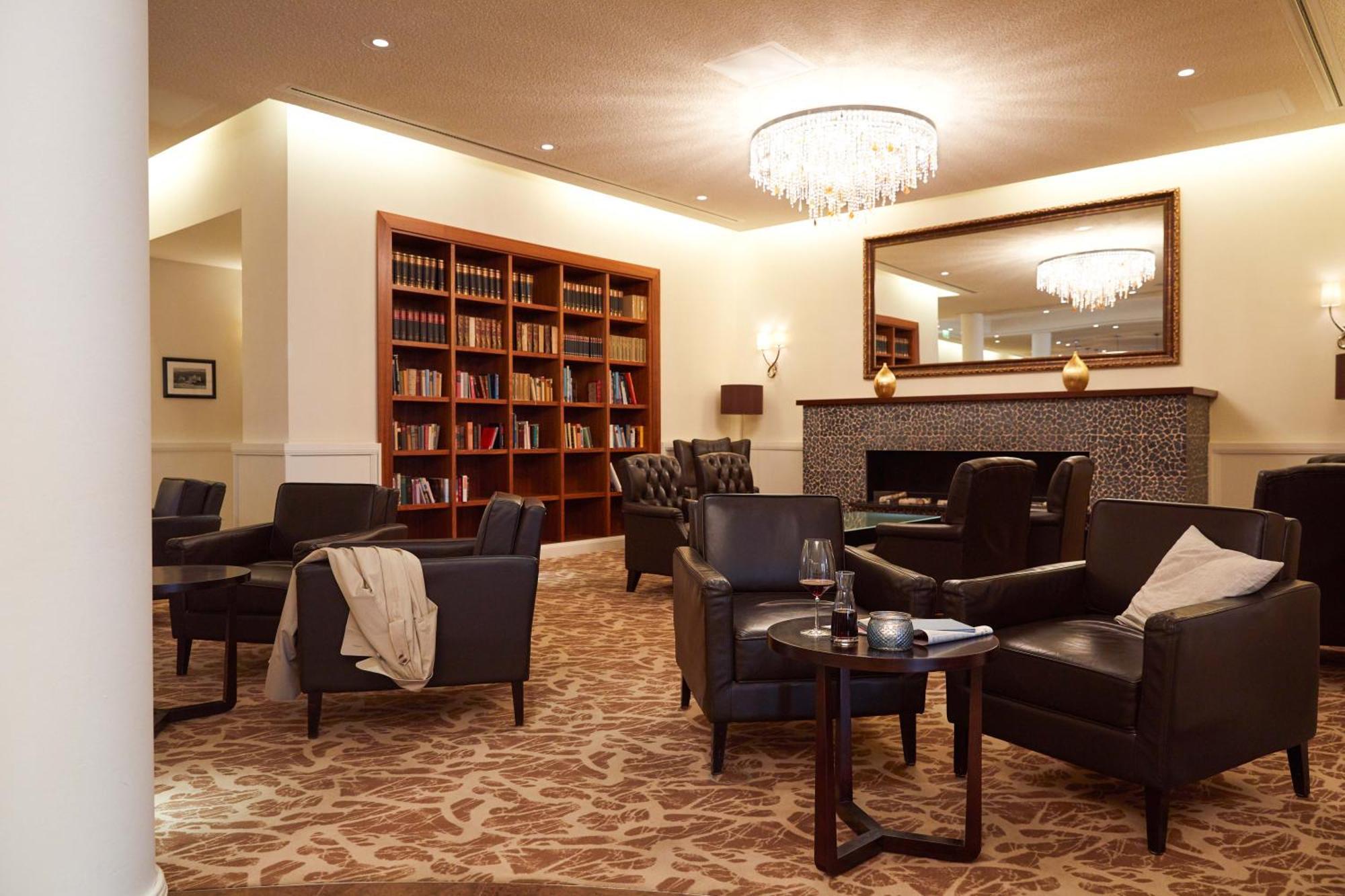 Upstalsboom Kuehlungsborn Hotel Ngoại thất bức ảnh