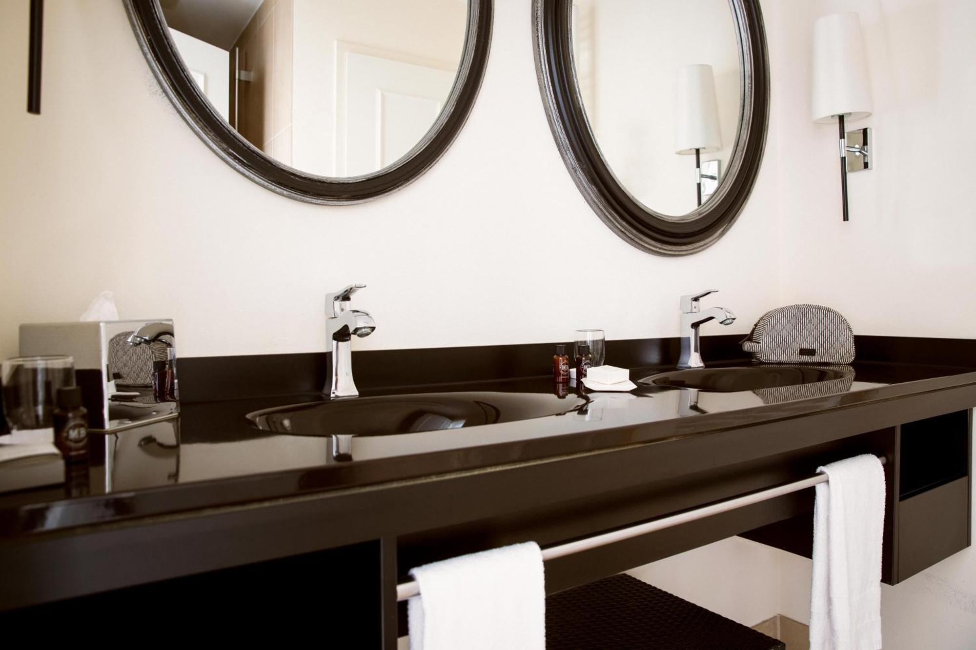 Upstalsboom Kuehlungsborn Hotel Ngoại thất bức ảnh